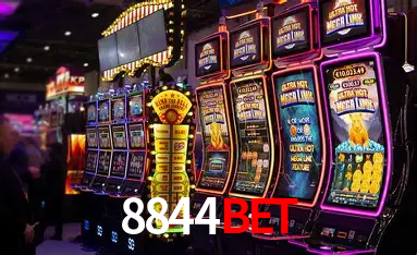 Desvendando o Mundo dos Jogos Virtuais na 8844bet